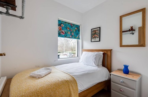 Oxford House | 90 m² House ∙ 3 bedrooms ∙ 5 guests
