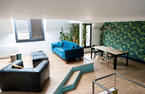 Saint-Jean Eudes Saint-Gilles Apartment | 90-square-meter loft - harbor district