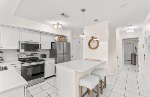 Miramar Beach House | 913 Harbour Point
