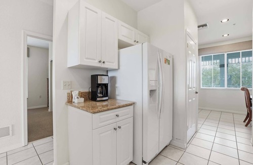 Naples Condo | #926 End Unit 3BR Retreat - Golf & Water Views