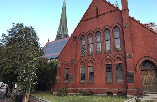 Mid-Cambridge Apartment | 929 Harvard Square, Central Square, best location