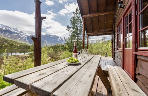 Gaular Other | 98 m² Accommodation ∙ 3 bedrooms ∙ 6 guests