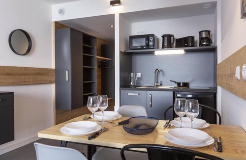 Arc-2000 Apartment | 9th floor, view mountain, balcony, 28m², Les Arcs