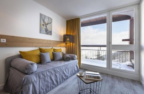 Arc-2000 Apartment | 9th floor, view mountain, balcony, 28m², Les Arcs