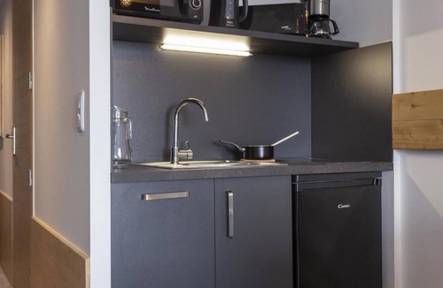 Arc-2000 Apartment | 9th floor, view mountain, balcony, tv, 28m², Les Arcs
