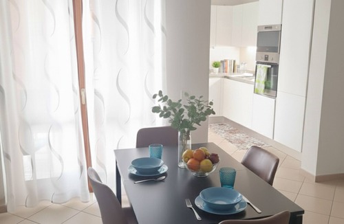 Raffa Apartment | A 10-minute walk from Lake Garda, quiet area, a playground 80 m