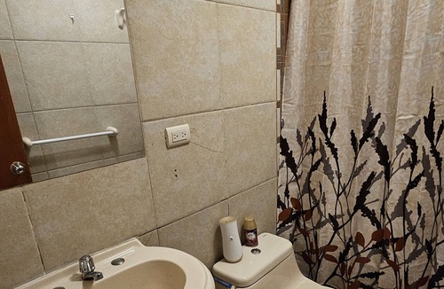 Primavera House | A 10 Minutos del Centro, Zona Tranquila, Libre de Ruidos! Ideal Para Descansar