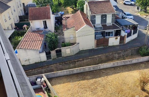 Pierrefitte-sur-Seine House | A 2 pas du Metro