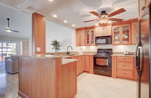 Royal Harbor Condo | A-2 - Waterfront Condo Near Naples Bay & Beaches