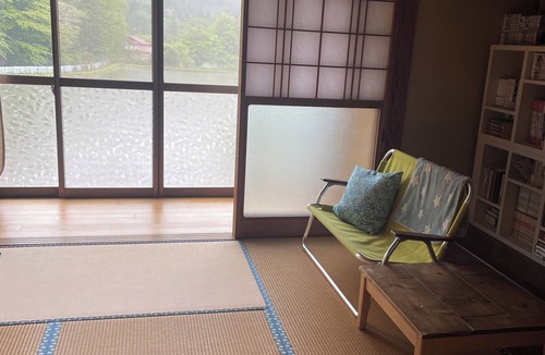 Hagi House | A 45-year-old private home with a family of five and two small dogs, located in a rich natural setting.