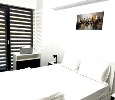 Ramnicu Valcea Apartment | A B V Central Apartment- Unitate autorizata de Ministerul Turismului