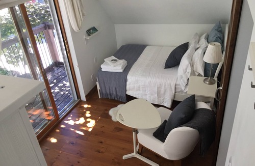 Centretown House | A Beach Style Chalet In The Heart Of Ottawa