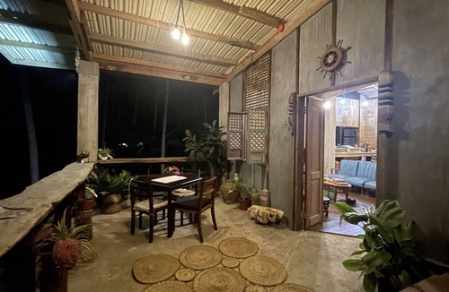 Siquijor Bed & Breakfast | A beachfront rustic home in Lazi, Siquijor.