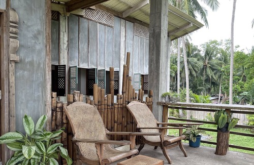 Siquijor Bed & Breakfast | A beachfront rustic home in Lazi, Siquijor.