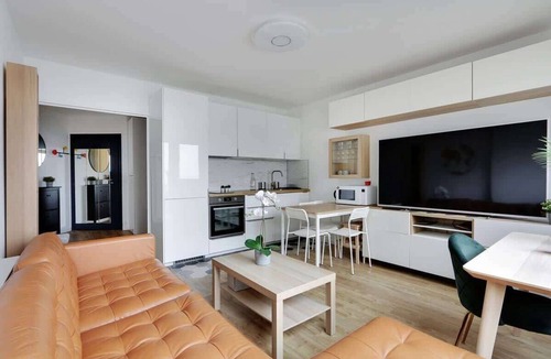 Plaisance Apartment | A Beautiful 1/2-BR in Montparnasse with a view