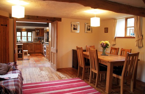 Georgeham House | A beautiful converted barn in Georgeham, with hot tub, 1.5 miles from surf beach