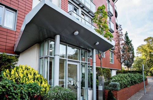 Woking Apartment | A beautifully designed 2 bedroom apartment within a private residential building