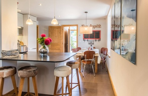 Morillon Ski Chalet | A beautifully renovated village house in the town centre. 100 M2. High Standard