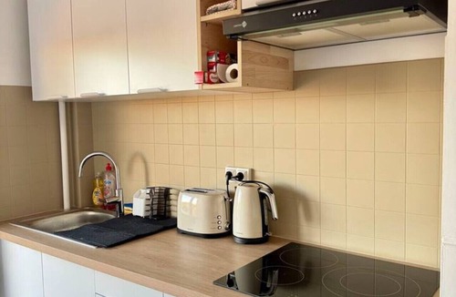 Quartier Centre Ville Apartment | A Bohemian Getaway in Massy—Perfect for 2 or 4!
