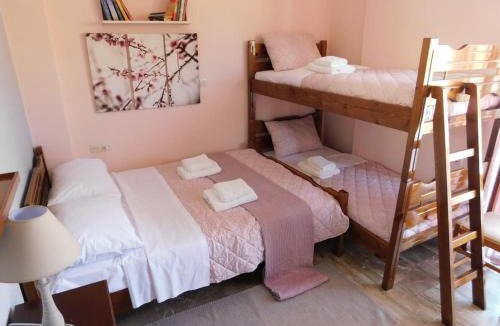 Paralio Astros Apartment | A Bright Home Away From Home