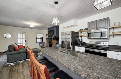 Near Eastside House | A Brookside Abode: 3-bed home and parking on-site