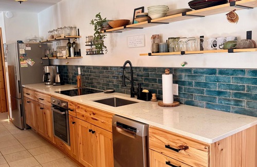 Grand Marais Cottage | A calm and secluded cottage in the woods. Next to the BWCA!