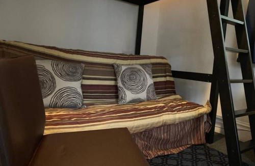 Broadway House | A-Capital Hill Hideaway