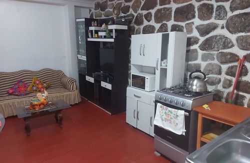 Cusco Historic Center Apartment | A centrally located 8-bedroom apartment for groups, very close to the main square.