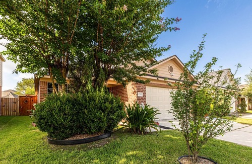 Atascocita House | A Charming & beautiful 3 BHK house, in Humble suburb of Houston.