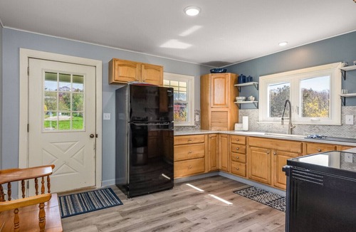 Trevett Cottage | A charming Boothbay cottage, nestled at the end of Sawyers Island!