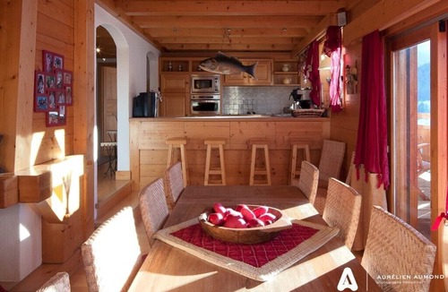 Praz-sur-Arly Ski Chalet | A charming chalet in Praz-sur-Arly, 5 km from Mégève and an hour from Geneva