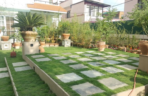 Kathmandu Villa | A charming eclectic boutique hostel in Nepal