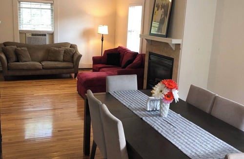 Stoneham Condo | A charming modern suburban 3 bedroom condo close to Boston