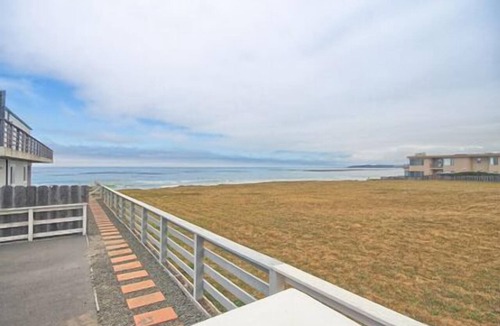 San Simeon Condo | A Charming Seaside Escape