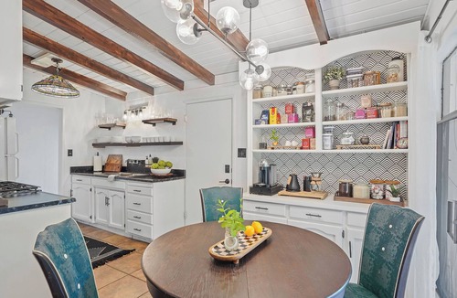 Davis House | A charming well-locate home in central Davis