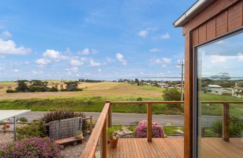 Coronet Bay House | A Coastal Haven