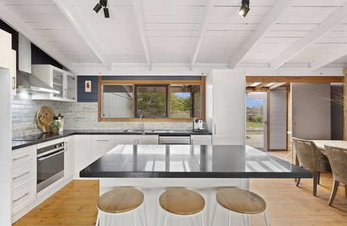 Coronet Bay House | A Coastal Haven