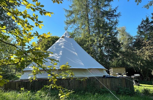 Our Cabin | A comfortable bivouac in the heart of nature. The perfect stopover for hikers.