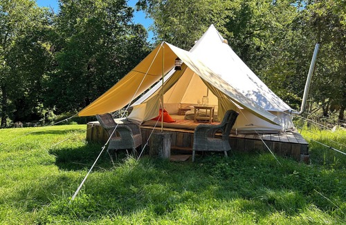 Our Cabin | A comfortable bivouac in the heart of nature. The perfect stopover for hikers.