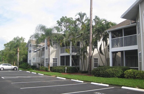 Estero Condo | A Completely Renovated Condo in a Gorgeous Gated Community