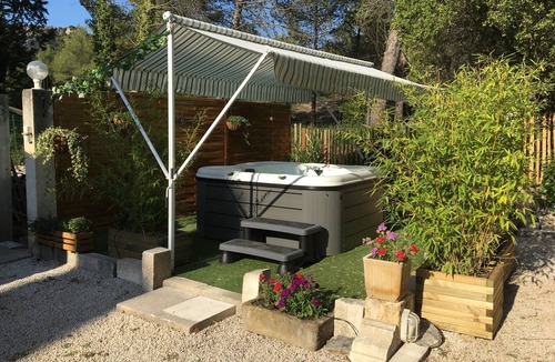 St.-Remy-de-Provence House | A corner of paradise in the heart of the Alpilles with SPA