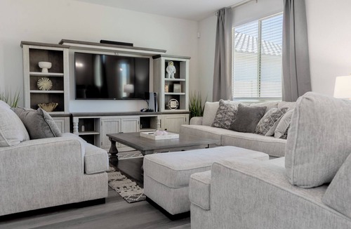 Estrella Village House | A cozy and comfortable family home with ample space sounds wonderful .