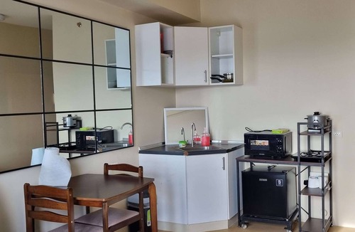 Cagayan de Oro Condo | a cozy studio unit located at the city center near shopping and restaurant areas