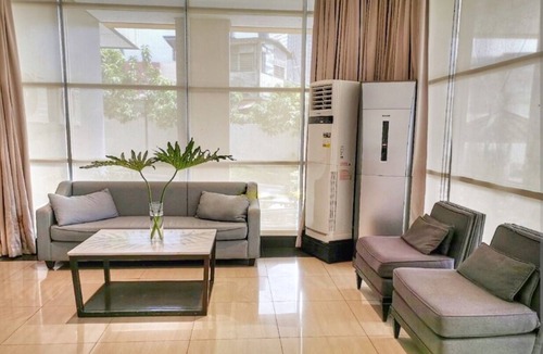 Cagayan de Oro Condo | a cozy studio unit located at the city center near shopping and restaurant areas