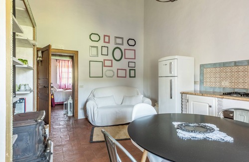 Gallina Villa | '.a delicious farmhouse in the countryside where only the wind blows.'
