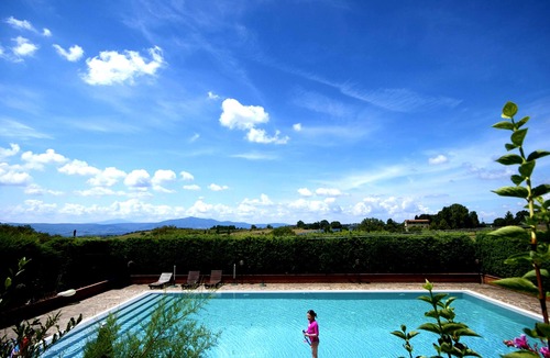 Montegabbione Apartment | A Delightful Casale in the Heart of Italy, Organic Farm, infinity pool