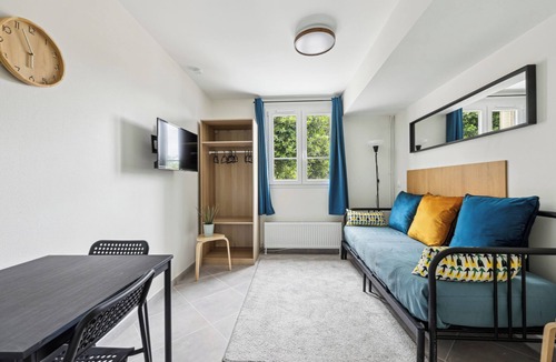 Chelles Apartment | A Deux Pas de la Gare #2- All Comfort with Disney Paris Wifi* - A Two Steps from the Station