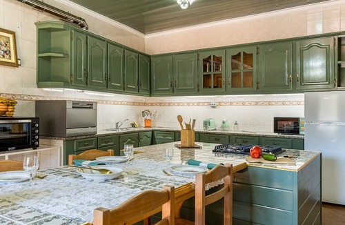 Arganil Apartment | A Encantada-Panoramic SPA,in the heart of Portugal