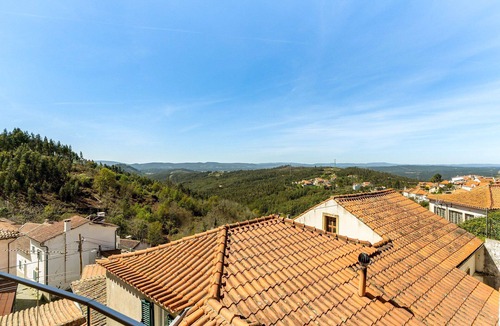Arganil Apartment | A Encantada-Panoramic SPA,in the heart of Portugal
