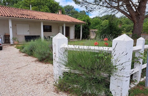 Genac-Bignac Cottage | A family home nestled in the heart of a lush garden between Angoulême and Cognac